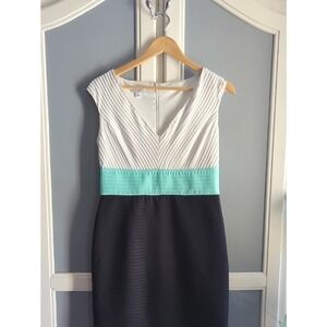 London Times White, Mint & Black Sleeveless V-Neck Sheath Midi Dress